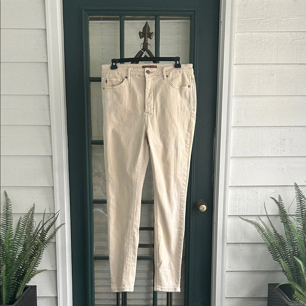 Judy Blue Neutral Cream Denim with Leather Patch